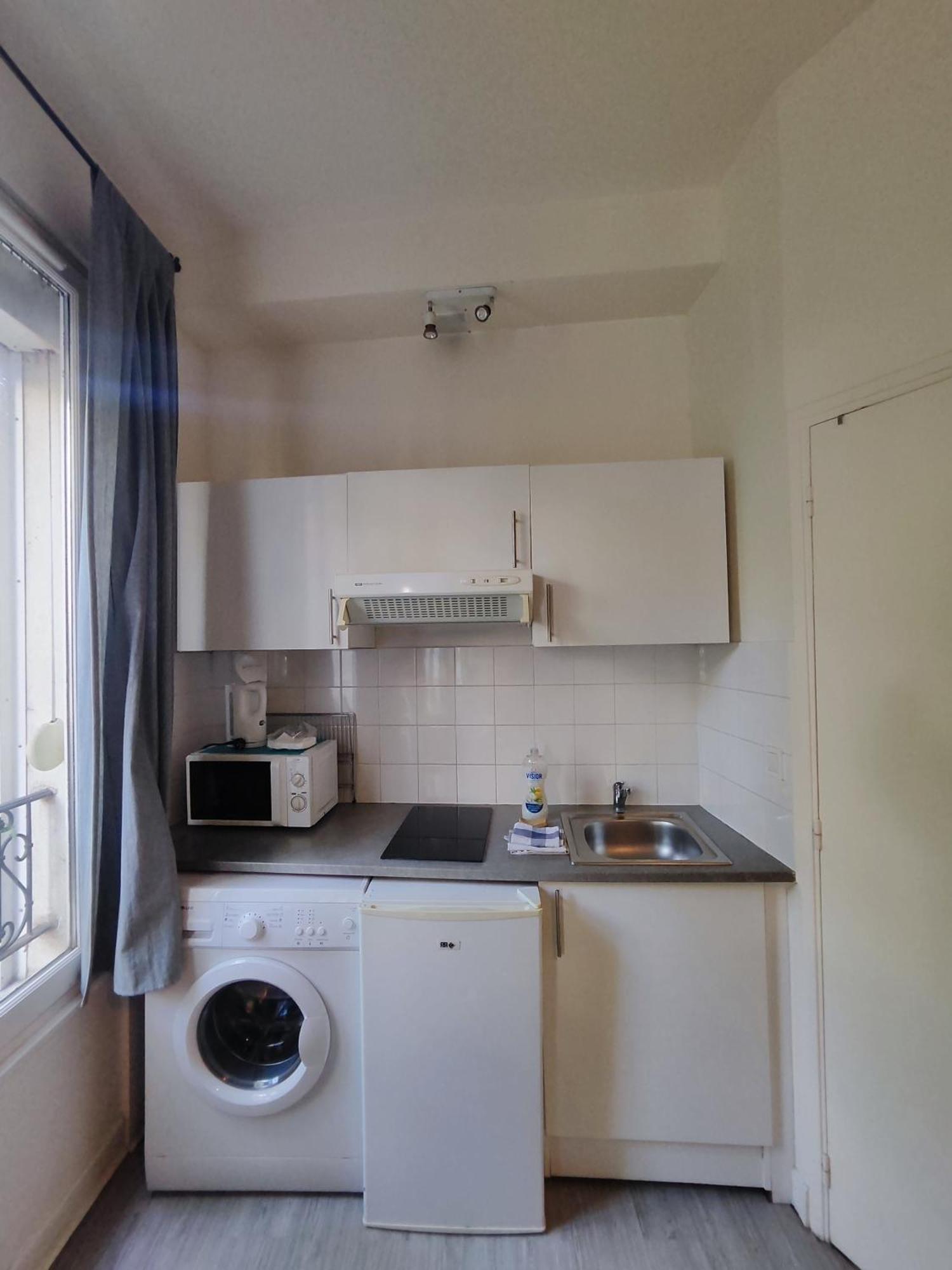 Charming Parisian Studio! إيفري سور سين المظهر الخارجي الصورة
