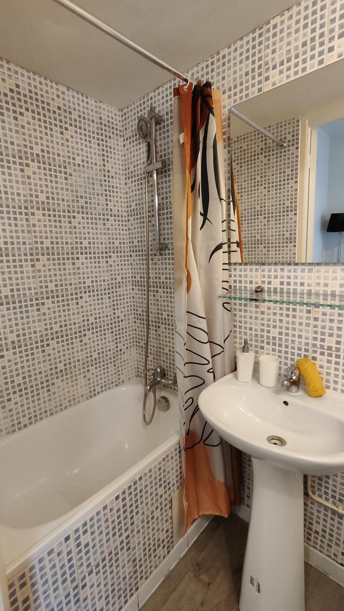 Charming Parisian Studio! إيفري سور سين المظهر الخارجي الصورة